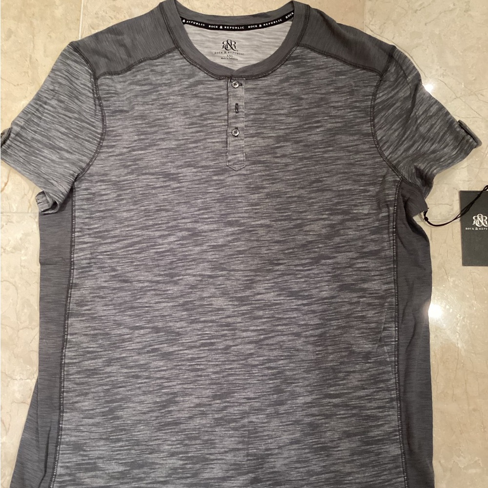 Rock &Republic mens short sleeve 3 button shirt